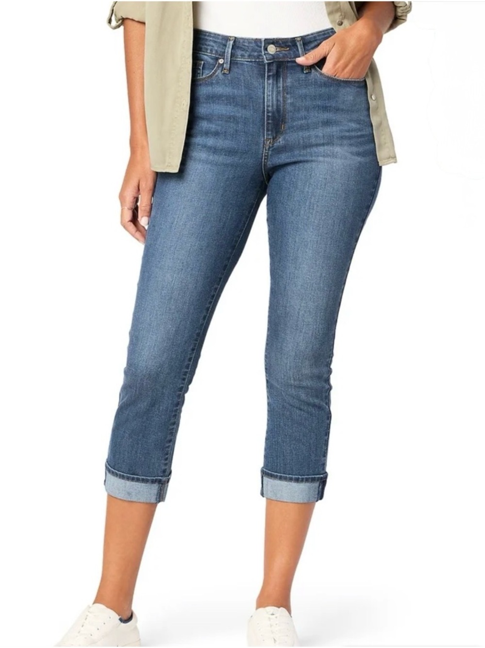 Levi’s Signature Mid Rise Capri Jeans 8 / 29